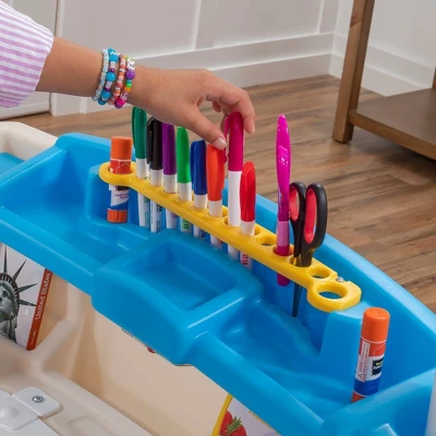 Step2 Deluxe Art Master Desk 7 Step2 Deluxe Art Master Desk - Image 7