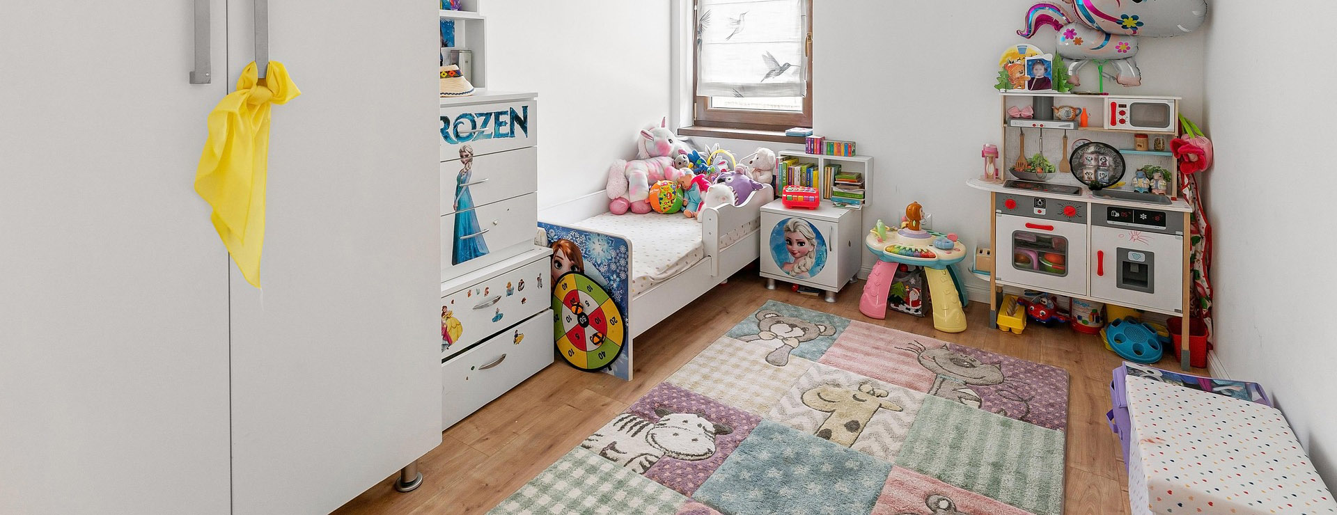 Front Page -Kids Home Store bedroom 8428518 1920